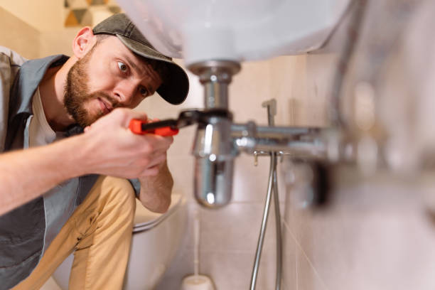 Best Clogged Drain Plumber  in Centralia, MO